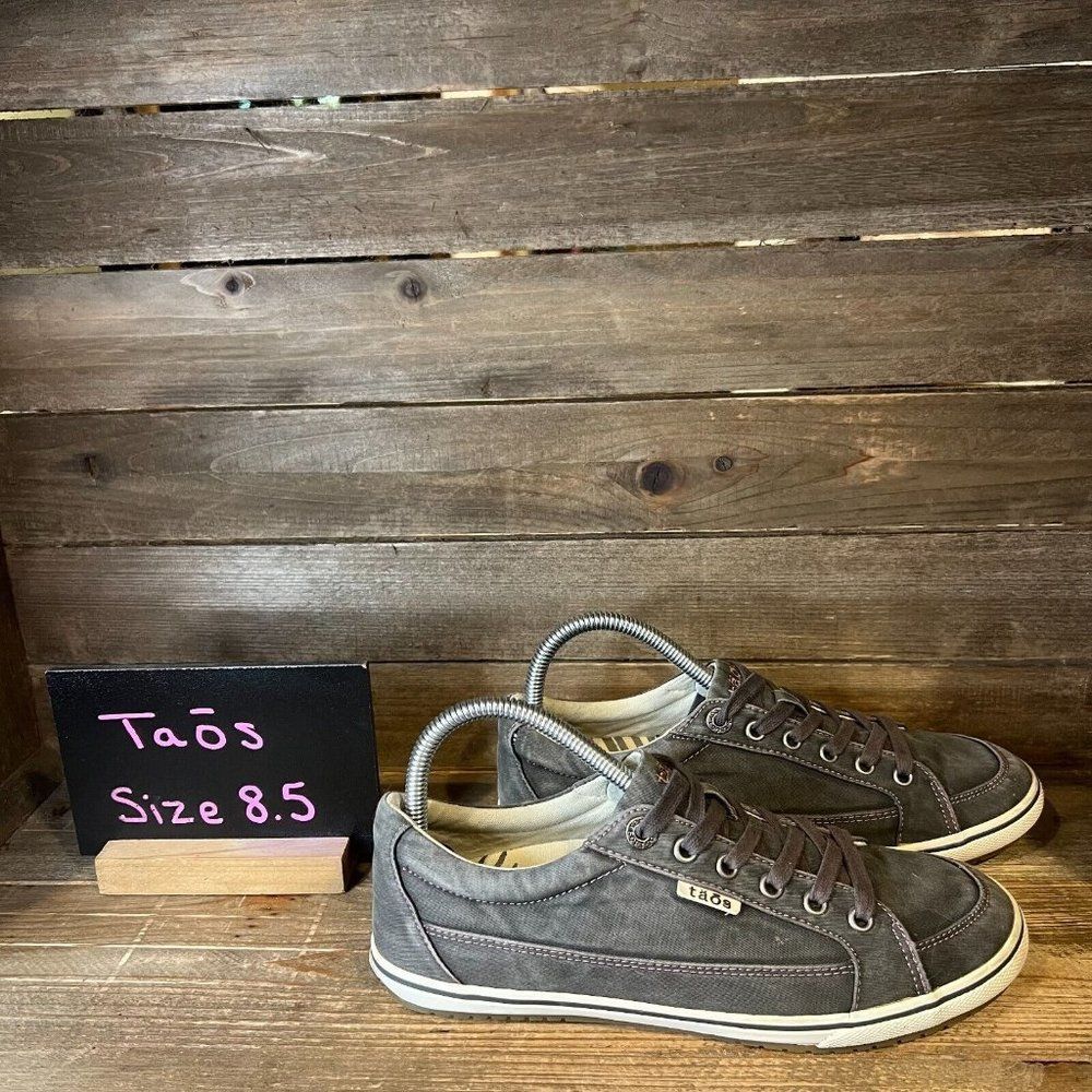 Womens Taos Moc Star Gray Canvas Comfort Casual Shoes Sneakers Size 8.5 M GUC